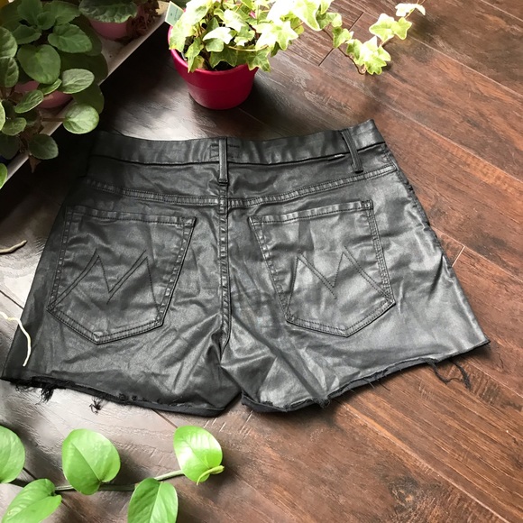 MOTHER Highwaisted cutoff short in Dare I be Happy - Picture 9 of 13